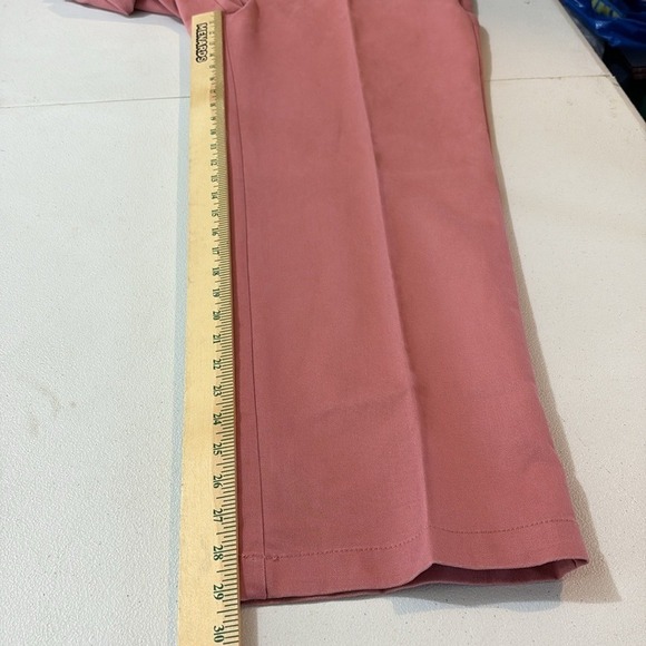 Izod Straight Leg‎ Flat Front Chino Pants Mens Size 36x30 Dusty Rose - Picture 8 of 11